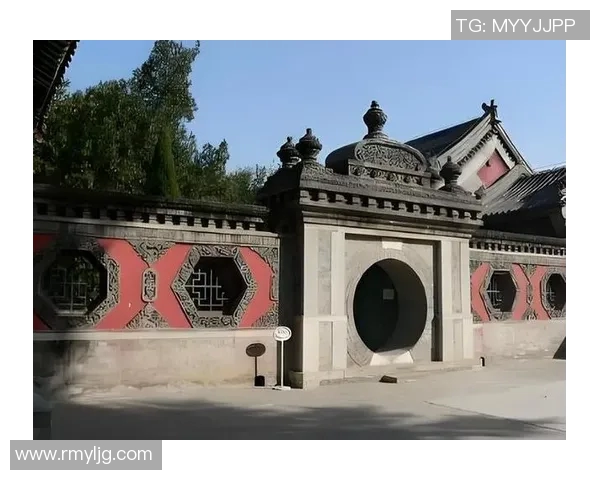 女子足球明星的庆祝动作解析与背后故事的深度探讨